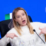 Copertina di Meloni al 52%, Schlein al 19%, Conte e Vannacci all’8%: le “quote” sul futuro premier per gli scommettitori online