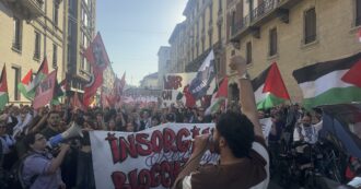 Copertina di Milano, migliaia in piazza per la Flotilla: “Da Meloni parole inutili, serve mettere pressione politica”