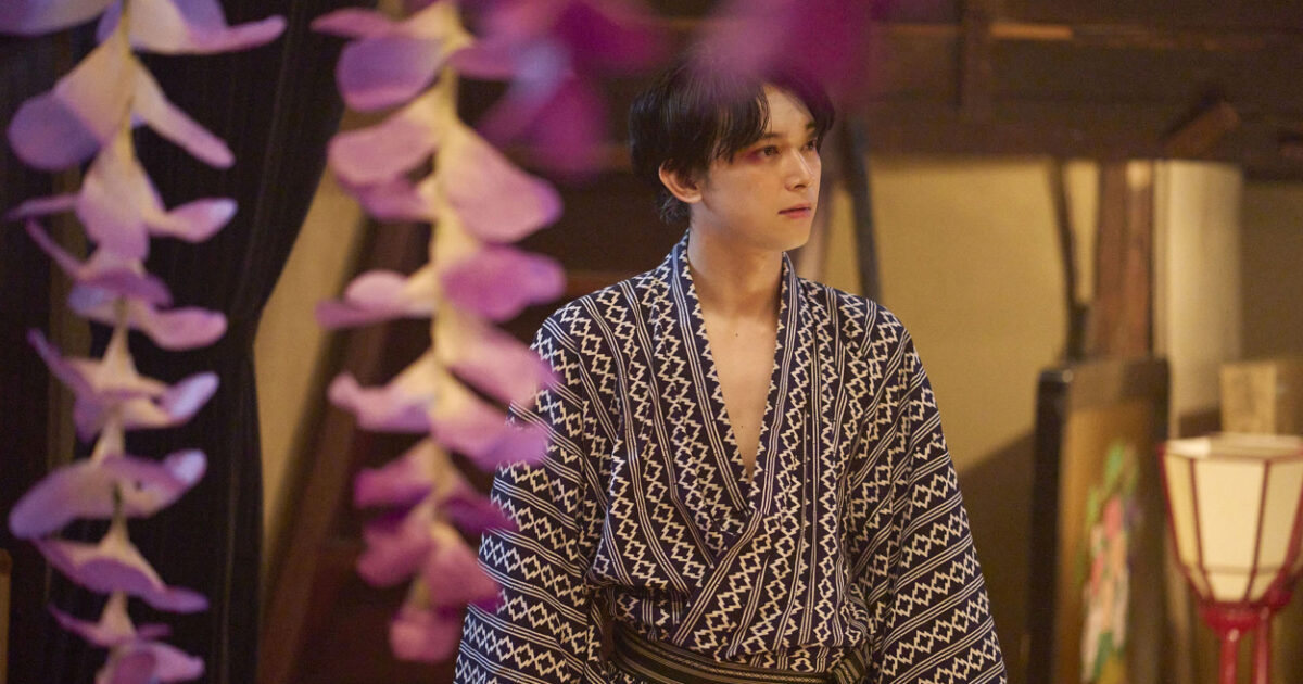 Disciplina, iniziazione all’età adulta (senza distinzione di sesso), rivalità adolescenziale e splatter: il Giappone stupisce con “Kokuho – Il Maestro” e “Suicide Club”