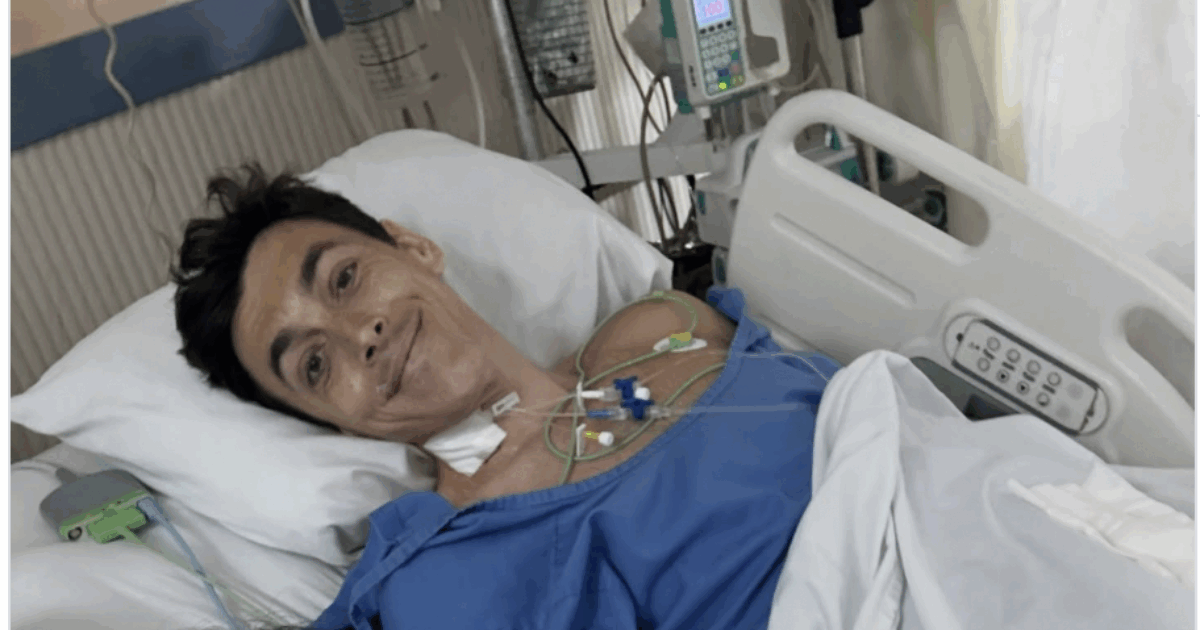 “Chi avrebbe mai pensato che la vita ci avrebbe messo alla prova così presto?”: 31enne viene attaccato da uno squalo mentre è in viaggio di nozze alle Maldive e perde una gamba
