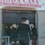 Copertina di Bari, 68enne trovato morto in un negozio: ucciso per un debito di 30 euro dopo una truffa sull’Assegno di inclusione