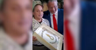 Copertina di Ben Gvir e la torta di compleanno decorata con il disegno di un cappio: l’omaggio della moglie Ayala dopo la legge sulla pena di morte – Video