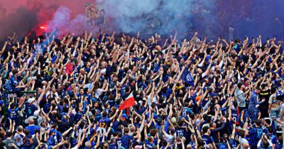 Copertina di L'INTER È CAMPIONE D'ITALIA | A San Siro parte la festa. La squadra che non doveva vincere: la crisi iniziale, l’inchiesta e il trionfo - Il film del 21esimo scudetto