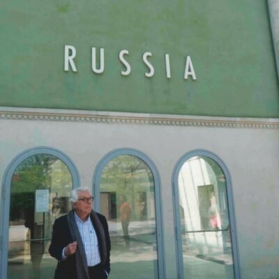 Copertina di La relazione Giuli: “Russia non invitata alla Biennale”