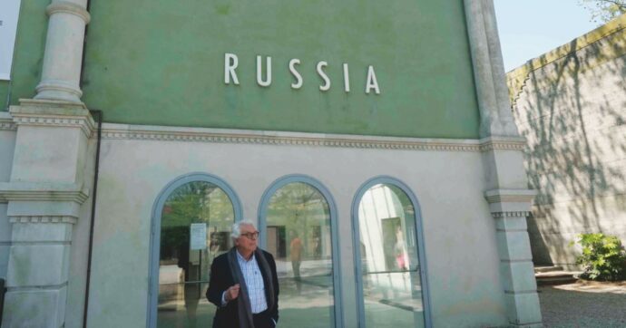 La relazione Giuli: “Russia non invitata alla Biennale”