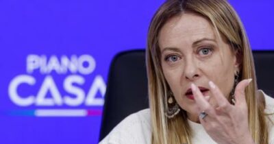 Copertina di Gli assessori di 30 città rimandano il Piano casa: “Serve un confronto diretto con il governo. Non siano i Comuni a pagare”
