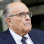 Copertina di L’ex sindaco di New York Rudolph Giuliani ricoverato in ospedale in condizioni critiche