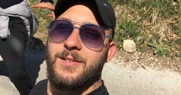 Muore travolto mentre soccorre un’auto ribaltata sul Gra: vigilante aveva appena finito il turno