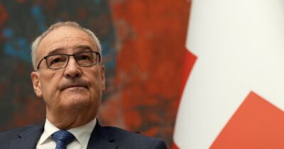 Copertina di Crans-Montana e il caso delle fatture, Meloni incontra il presidente svizzero Parmelin. Allo studio una soluzione