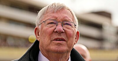 Copertina di Malore per Ferguson: portato in ospedale prima di United-Liverpool. Il silenzio sulle sue condizioni