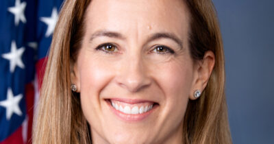 Copertina di Mikie Sherrill, la governatrice del New Jersey che ha sfidato la Fifa e Infantino per difendere residenti e servizi pubblici
