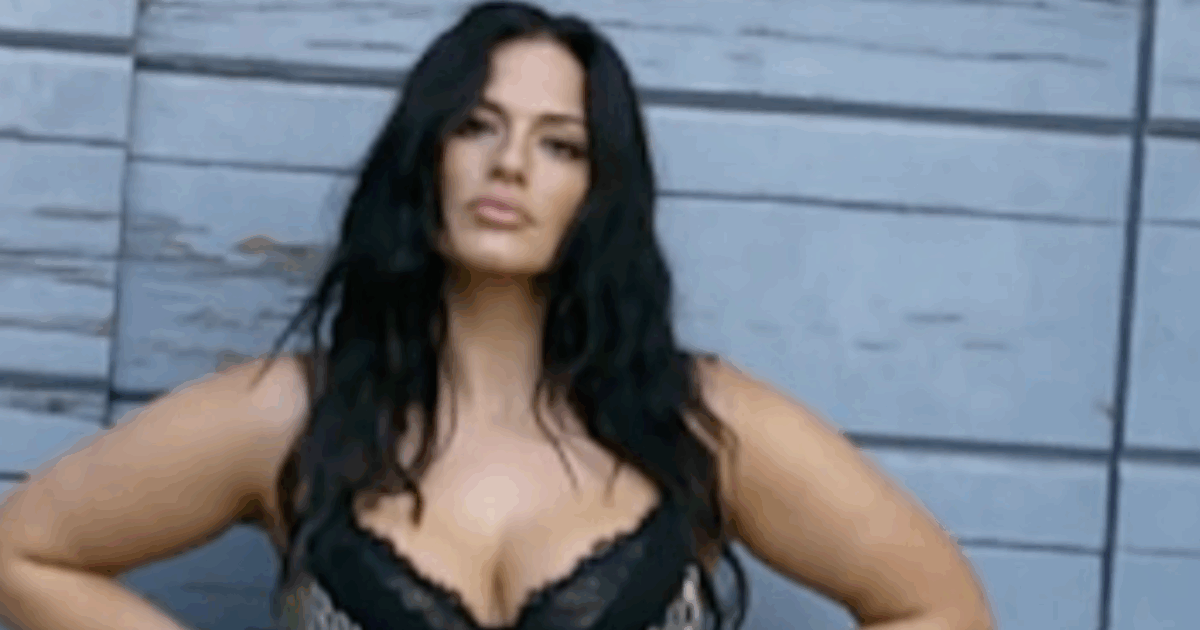 “L’uso dei farmaci come Ozempic è uno schiaffo in faccia alla body positivity. Un passo indietro rispetto all’accettazione del proprio corpo”: parla Ashley Graham