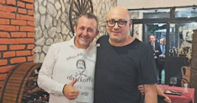 Ora è a rischio anche   la chat delle bistecche Delmastro-Caroccia
