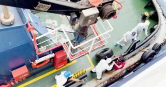 Copertina di Morti e contagiati da hantavirus su nave da crociera, Oms: “Possibile trasmissione da uomo a uomo”. La Spagna cauta sull’attracco