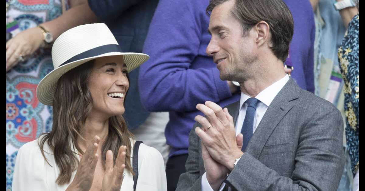 “Pippa Middleton ha debiti a sei cifre, la sua fattoria didattica è stata un fallimento totale: ora è costretta a vendere tutto”: le rivelazioni sulla sorella di Kate