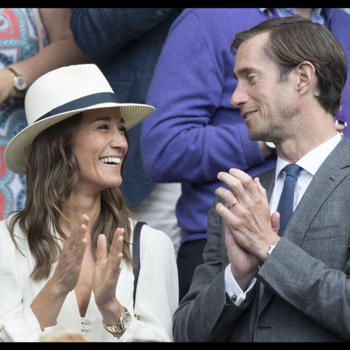 “Pippa Middleton ha debiti a sei cifre, la sua fattoria didattica è stata un fallimento totale: ora è costretta a vendere tutto”: le rivelazioni sulla sorella di Kate