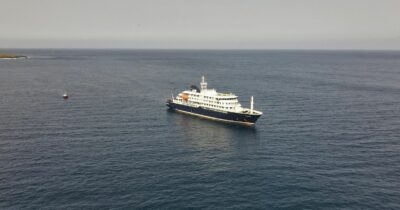 Copertina di Un caso di hantavirus in Svizzera: l’uomo era stato a bordo della MV Hondius. E le Canarie rifiutano l’attracco della nave