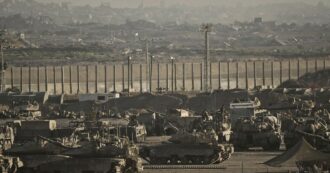 Materiale militare e carburante a Israele, il dossier che mette sotto accusa l’Italia: “Oltre 400 spedizioni dal 2023”