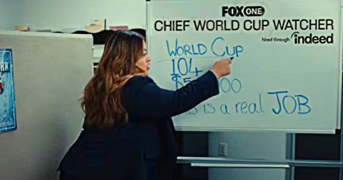 Fox Sports offre 50mila dollari a un tifoso che vuole guardare tutte le 104 partite dei Mondiali: le condizioni