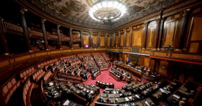 Copertina di Niente chat alla Procura: destra già pronta a estendere lo scudo