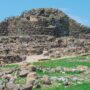 Copertina di Roma-Cagliari, la guerra dei 13 parchi eolici: uno minaccia Su Nuraxi, la Stonehenge sarda