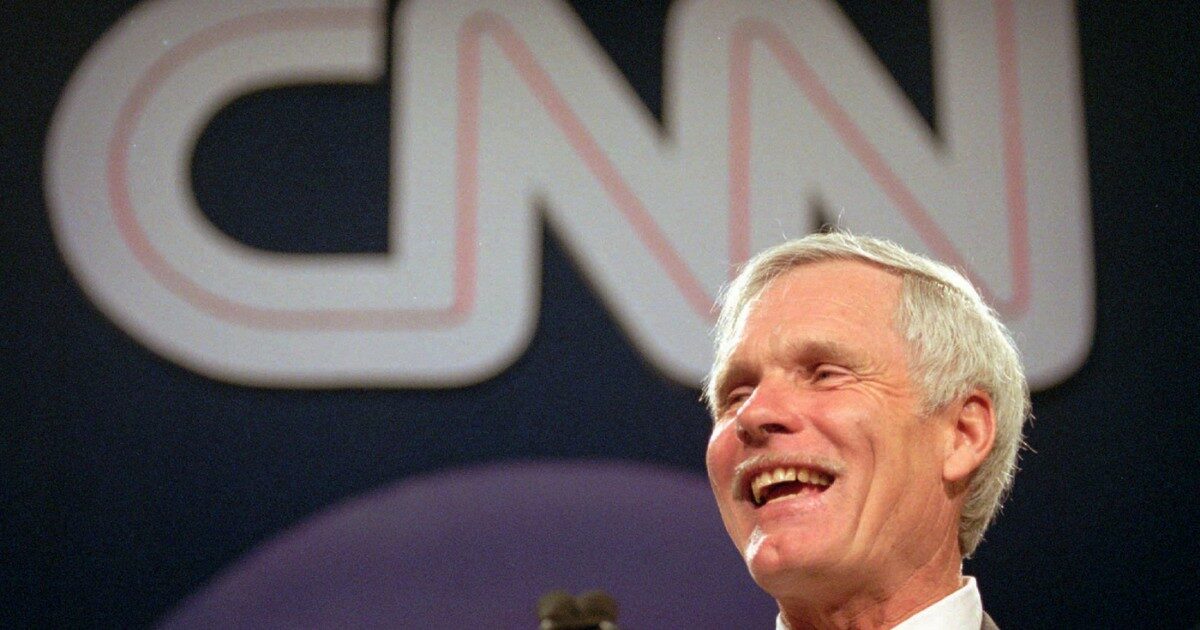 È morto Ted Turner, rivoluzionò la tv con la Cnn. Aveva 87 anni. Il cordoglio dell’azienda: “Il gigante sulle cui spalle poggiamo”