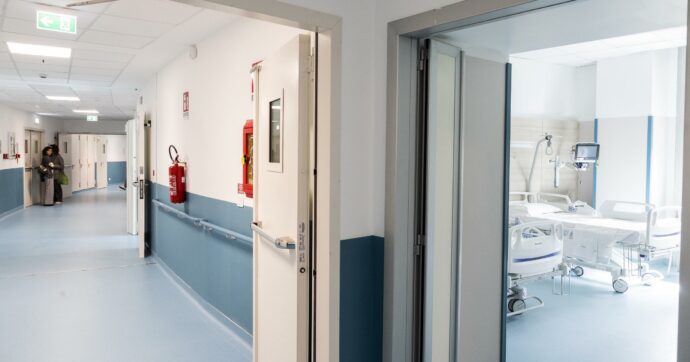 Per non bucare la scadenza del Pnrr saltano i controlli su case e ospedali di comunità: cureranno i pazienti prima della verifica dei requisiti minimi