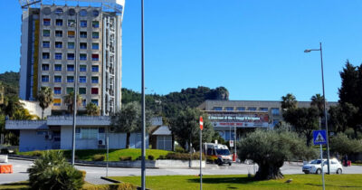 Copertina di Salerno, non fu vittima di caporalato l’indiano morto al Ruggi: “Era affetto da numerose patologie e non lavorava nei campi della Piana del Sele”