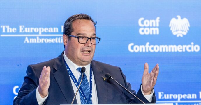 Contratti, Durigon spacca il governo: no al favore a Confindustria. “Aumenti retroattivi”