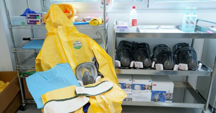 “C’è contagio  da uomo a uomo ma non sarà come il Covid”