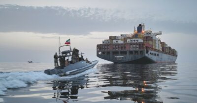 Copertina di Iran, altro che tregua: colpite due petroliere di Teheran