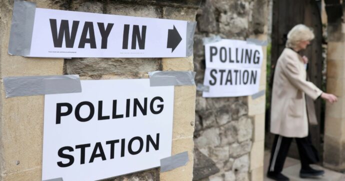 Trionfa Farage, Starmer fa flop: “Ma non mollo”