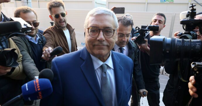 Cuffaro vuole patteggiare: 3 anni (però senza carcere)