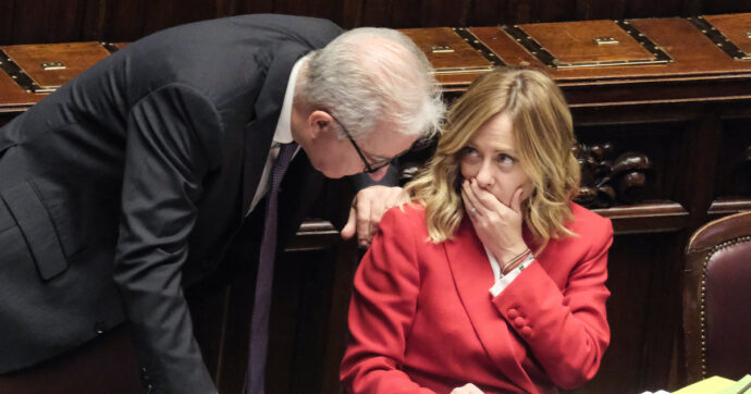 Cannabis light, Fdi vuole fermare i fondi Pac per le aziende della canapa. Ma l’Europarlamento boccia l’emendamento dei meloniani