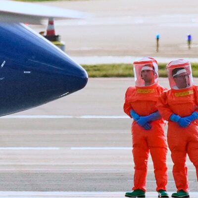Copertina di Hantavirus, sorveglianza su quattro passeggeri residenti in Italia che erano su volo Klm. Il ministero della Salute: informate le Regioni