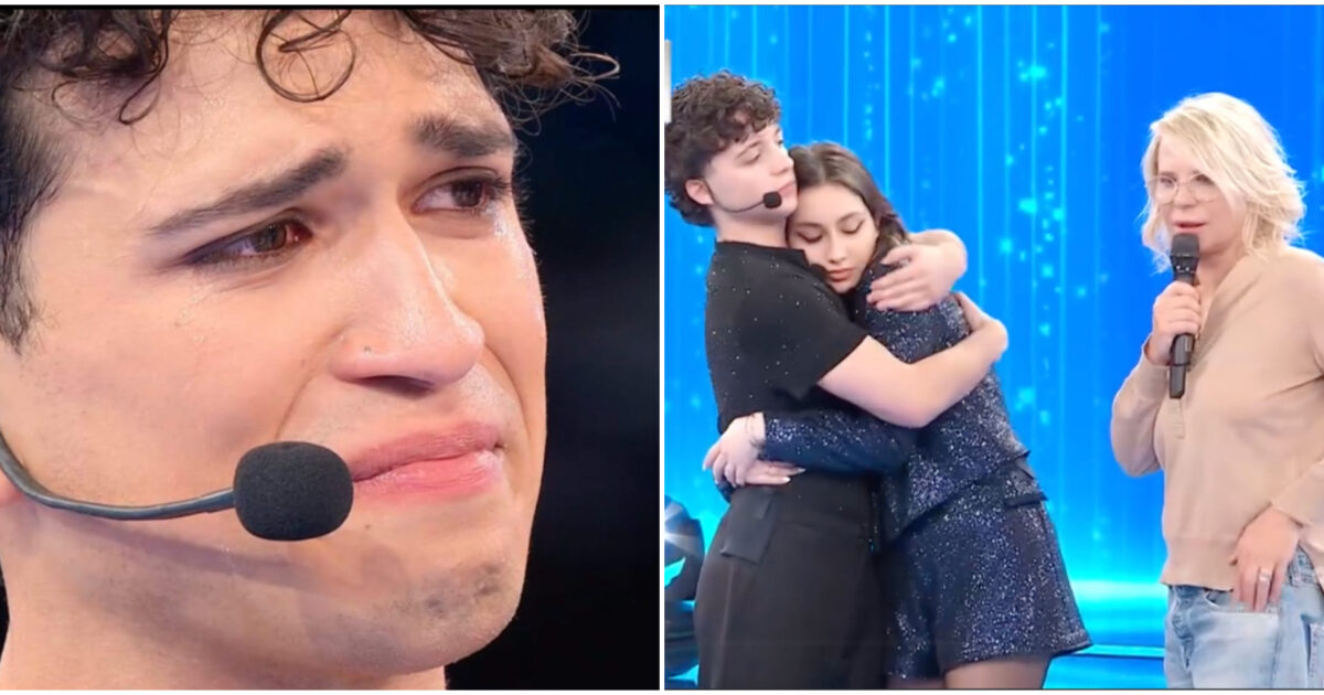 Amici 25, colpo di scena alla Semifinale: Lorenzo e Angie in balia del Televoto. Nicola si commuove per la madre scomparsa e le dedica un ballo. Ecco cos’è successo