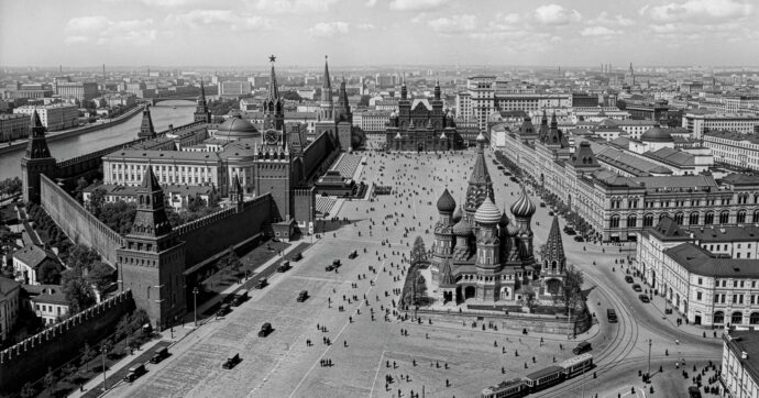 Il figlio di Tolstoj, le steppe e gli agenti di Stalin: il libro di Brocchieri trasvolatore solitario