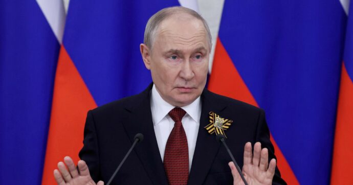 Putin e Zelensky  si parlano via social. Ma il nodo irrisolto rimane il Donbass