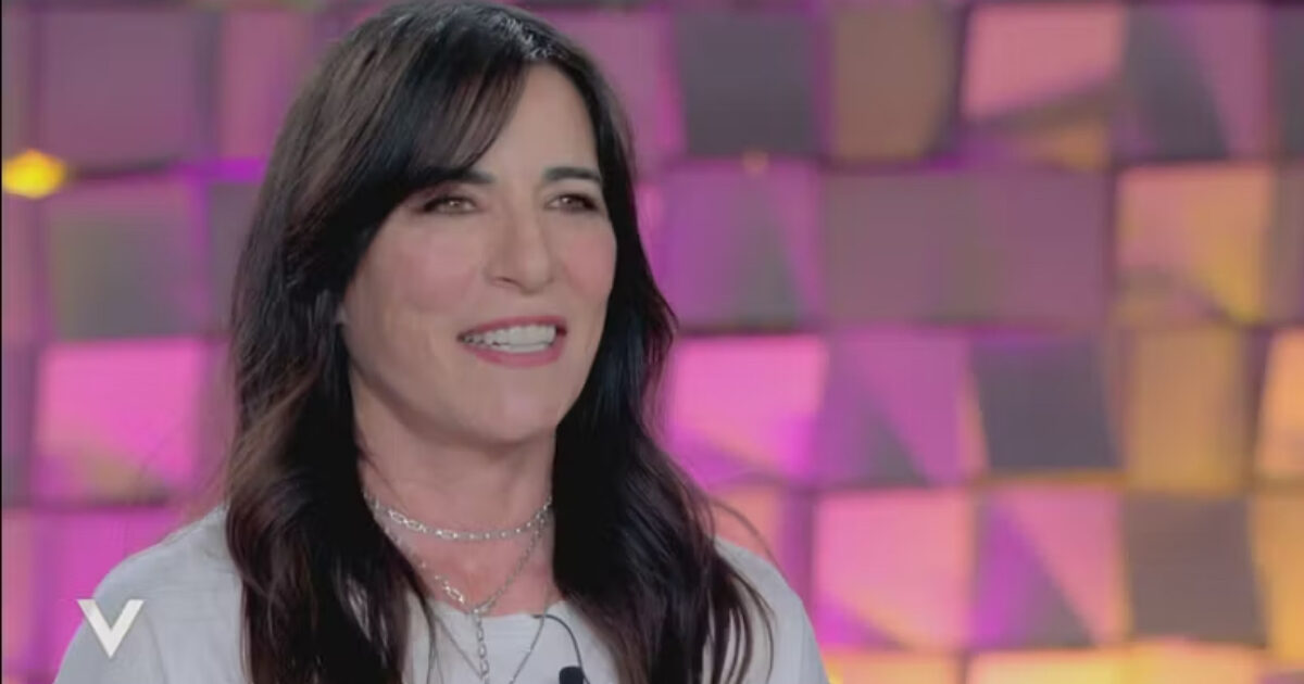 “È stato un amore tossico, non ci comprendevamo. Ci credevo tanto, anche se potevo evitare di sposarmi. A 13 anni ho subito molestie”: Paola Turci sull’ex Francesca Pascale