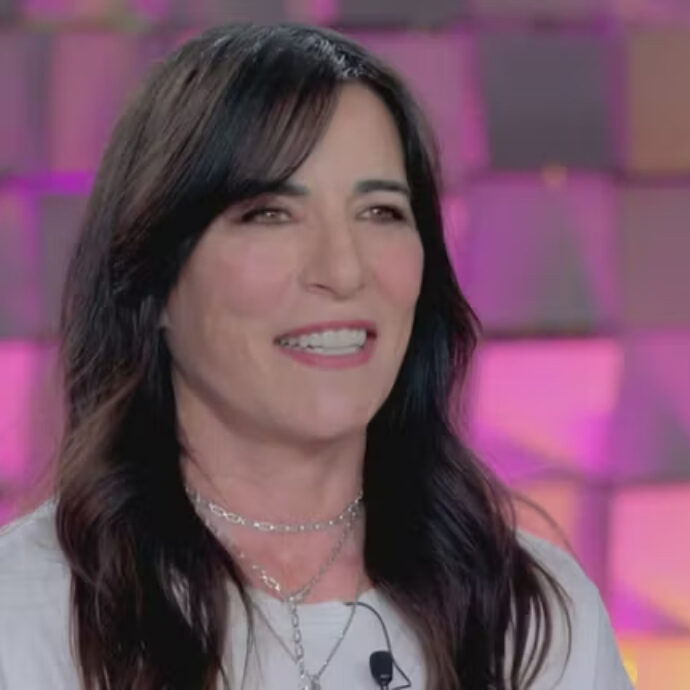 “È stato un amore tossico, non ci comprendevamo. Ci credevo tanto, anche se potevo evitare di sposarmi. A 13 anni ho subito molestie”: Paola Turci sull’ex Francesca Pascale