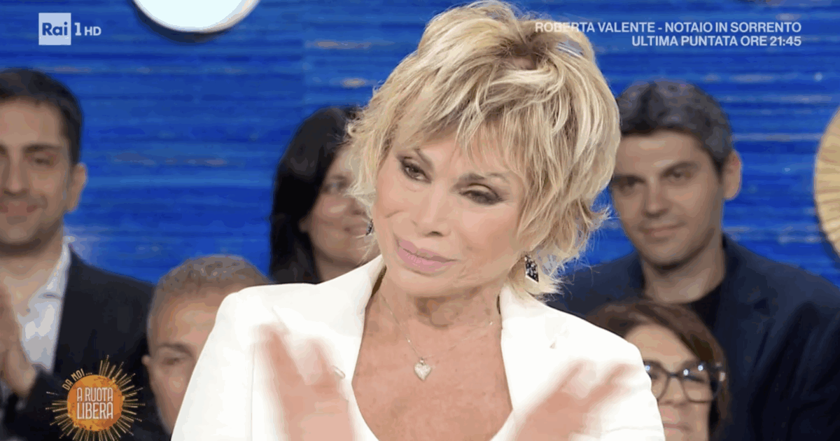“Il tradimento non è una tragedia. Se lui mi torna un po’ più arzillo di prima, perché no? In fondo non succede niente”: Carmen Russo su Enzo Paolo Turchi