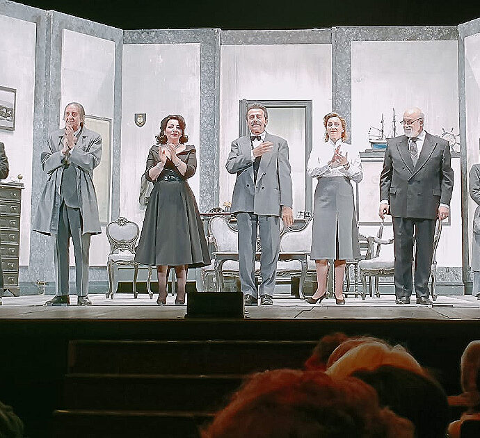 Tullio Solenghi conclude il suo viaggio nel teatro di Govi con “Colpi di timone” al Teatro Carcano di Milano