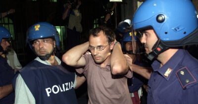 Copertina di I poliziotti condannati per la Diaz devono dare 82mila euro di spese legali allo Stato