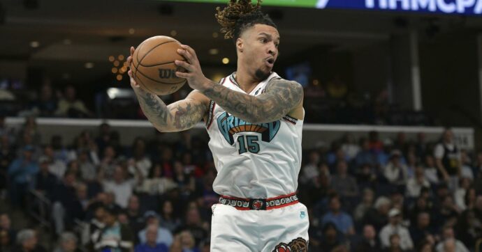 Morto a 29 anni il cestista Nba Brandon Clarke: sospetta overdose di stupefacenti