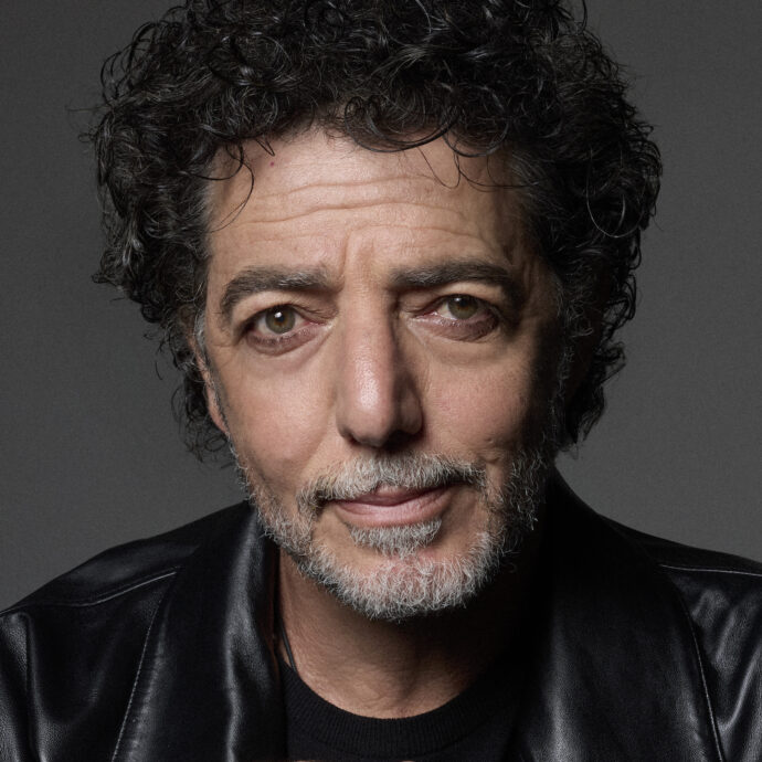 Max Gazzè: “Siamo in mano a ‘ego mostri’ come Trump e i suoi amici estremisti. Il colonialismo morirà. La speranza è nelle nuove generazioni americane e israeliane. È il mio sogno”