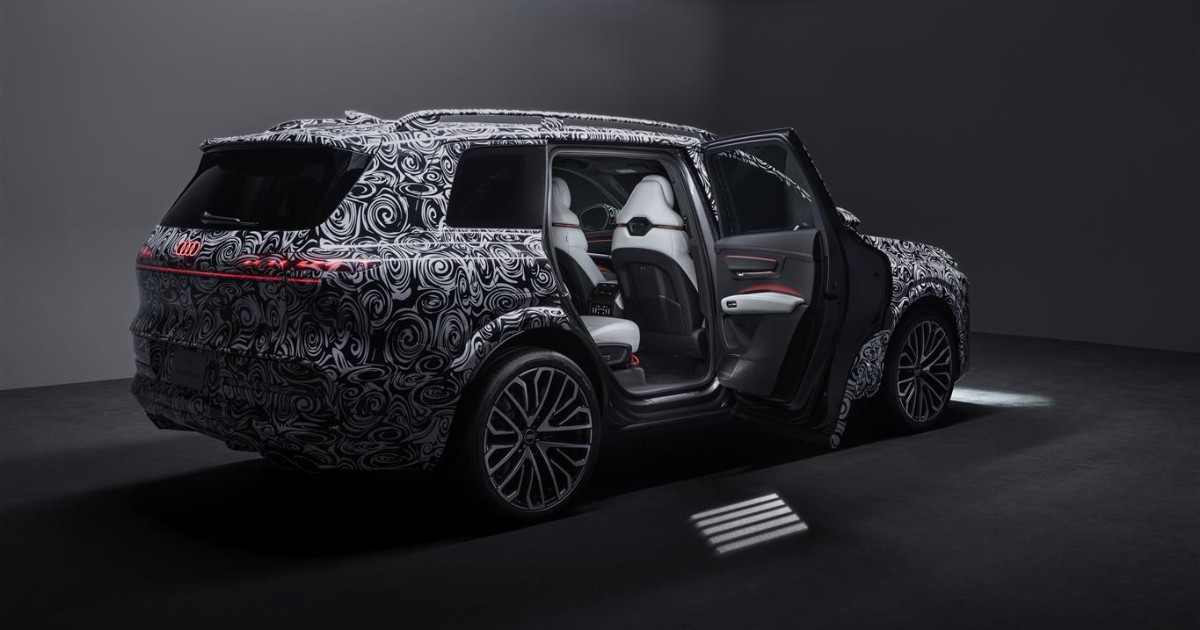 audi q9 l8217ammiraglia che trasforma l8217abitacolo in esperienza hi tech 8211 foto da Ilfattoquotidiano.it audi q9 l8217ammiraglia che trasforma l8217abitacolo in esperienza hi tech 8211 foto