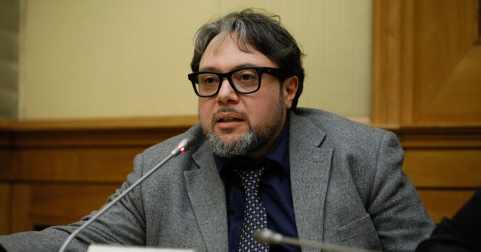 Flotilla, si imbarcherà anche il deputato M5s Dario Carotenuto: sarà l’unico parlamentare a bordo