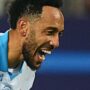Copertina di “Volevo ravvivare un po’ l’atmosfera”: Aubameyang spiega perché ha svuotato un estintore addosso a un dirigente