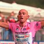 Copertina di Caso Pantani, restano i misteri. Archiviata l’ultima indagine: “Era solo. Anche ora nessuno ha colto l’occasione per dare un contributo”