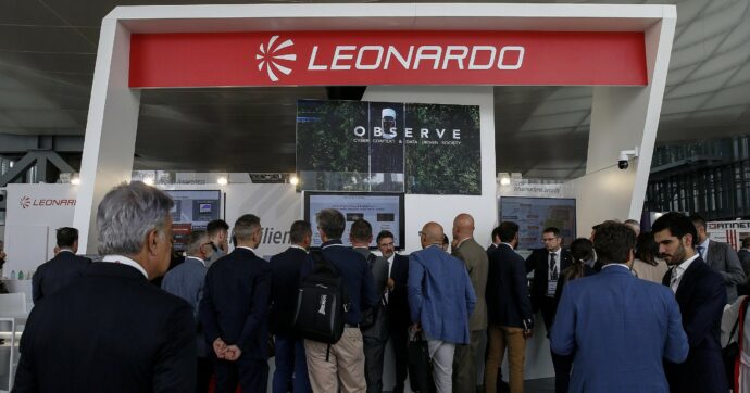 Il socio dell’imprenditore Spalletta intercettato: “Mulé lo segnalò al dg di Leonardo”